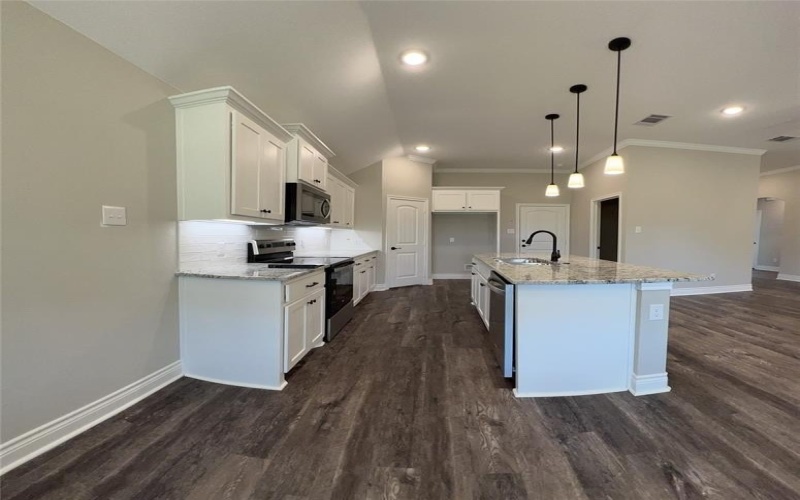 708 Ransom Way, Greenville, TX 75402, 3 Bedrooms Bedrooms, ,2 BathroomsBathrooms,Residential,For Sale,708 Ransom Way,20929241