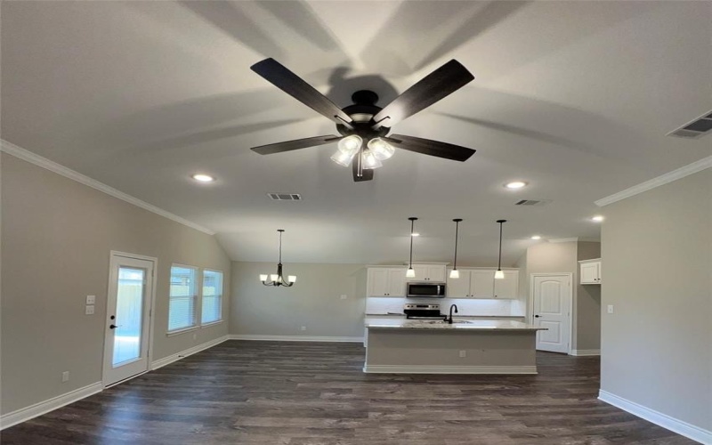 708 Ransom Way, Greenville, TX 75402, 3 Bedrooms Bedrooms, ,2 BathroomsBathrooms,Residential,For Sale,708 Ransom Way,20929241