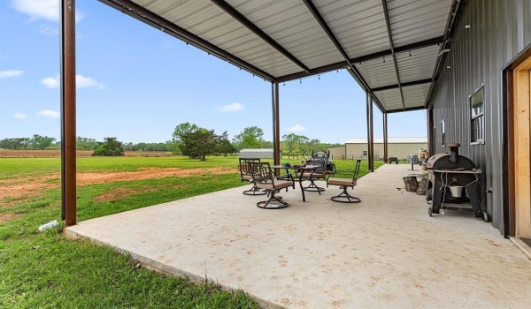 12093 County Road 152 W W, Bullard, TX 75757, 5 Habitaciones Habitaciones , ,2 BañosBaños,Residential,En Venta,12093 County Road 152 W W,20929242