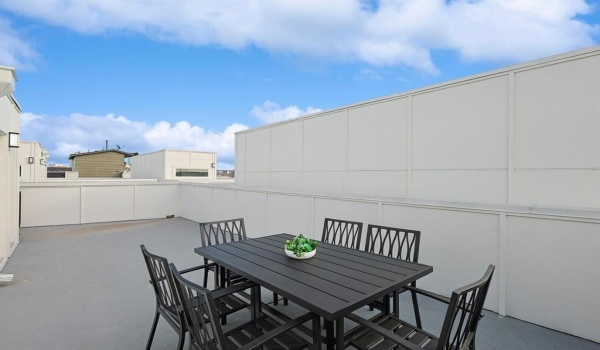 2804 Weisenberger Street #233, Fort Worth, TX 76107, 2 Bedrooms Bedrooms, ,2 BathroomsBathrooms,Residential,For Sale,2804 Weisenberger Street,20929244