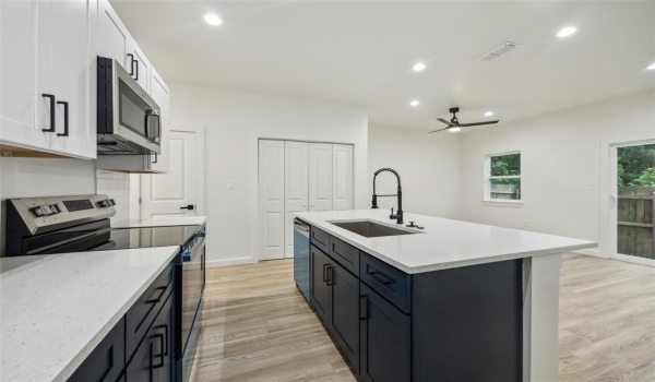 5210-5212 Calloway, Sansom Park, TX 76114, 6 Bedrooms Bedrooms, ,5 BathroomsBathrooms,Residential,For Sale,5210-5212 Calloway,20929573