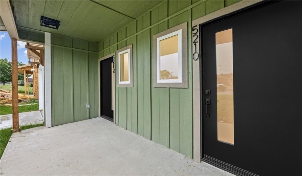 5210-5212 Calloway, Sansom Park, TX 76114, 6 Bedrooms Bedrooms, ,5 BathroomsBathrooms,Residential,For Sale,5210-5212 Calloway,20929573