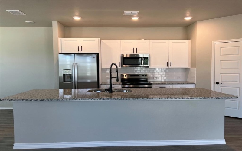 2021 Woodlawn Way #87, Argyle, TX 76226, 4 Habitaciones Habitaciones , ,2 BañosBaños,Residential Lease,En Alquiler,2021 Woodlawn Way,20929612