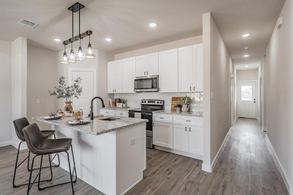 5626 Barkridge Drive, Granbury, TX 76048, 3 Habitaciones Habitaciones , ,2 BañosBaños,Residential,En Venta,5626 Barkridge Drive,20929620