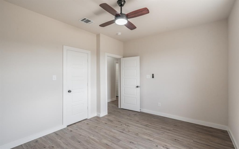 5626 Barkridge Drive, Granbury, TX 76048, 3 Habitaciones Habitaciones , ,2 BañosBaños,Residential,En Venta,5626 Barkridge Drive,20929620