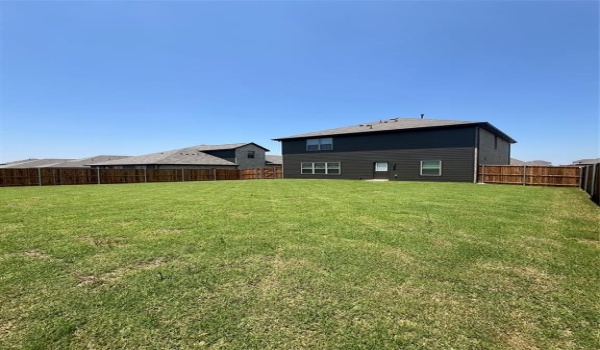 529 Meadow Run Drive, Van Alstyne, TX 75495, 5 Bedrooms Bedrooms, ,3 BathroomsBathrooms,Residential Lease,For Rent,529 Meadow Run Drive,20929686