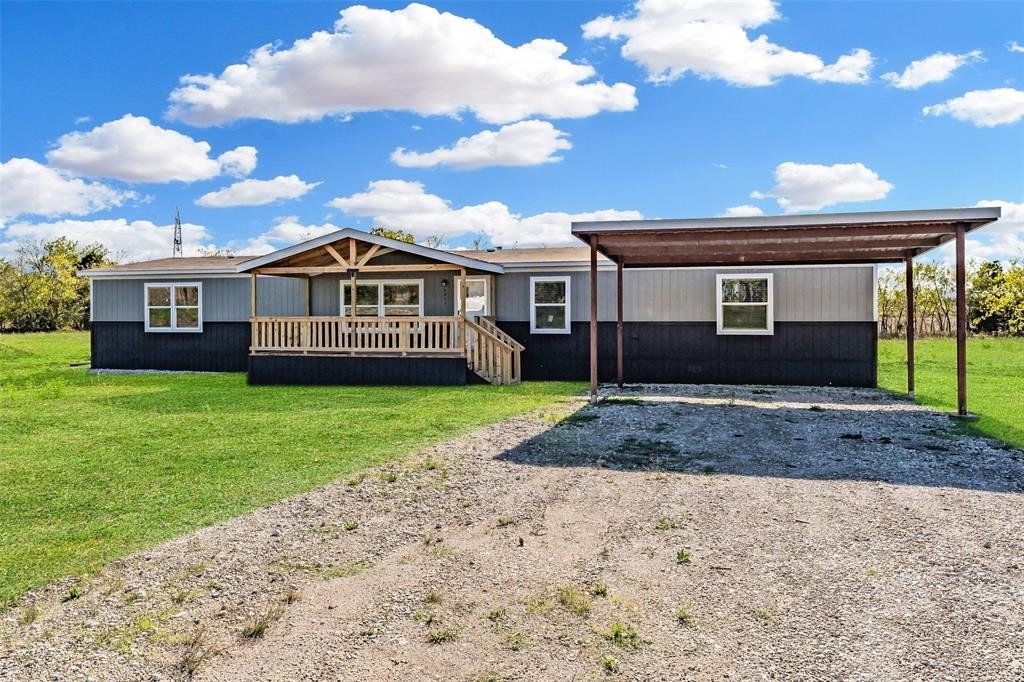 5017 Dove Street, Greenville, TX 75402, 5 Bedrooms Bedrooms, ,3 BathroomsBathrooms,Residential,For Sale,5017 Dove Street,20929336