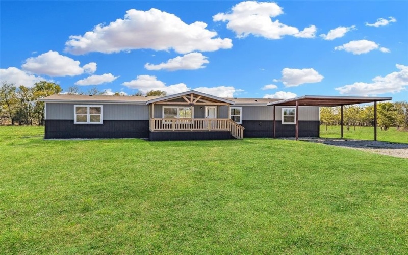 5017 Dove Street, Greenville, TX 75402, 5 Bedrooms Bedrooms, ,3 BathroomsBathrooms,Residential,For Sale,5017 Dove Street,20929336