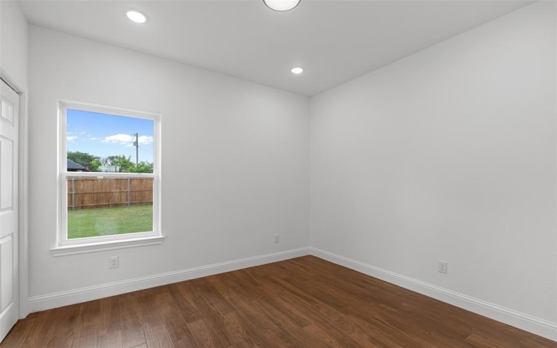 801 Comanche Cove Drive, Granbury, TX 76048, 3 Bedrooms Bedrooms, ,2 BathroomsBathrooms,Residential,For Sale,801 Comanche Cove Drive,20931467