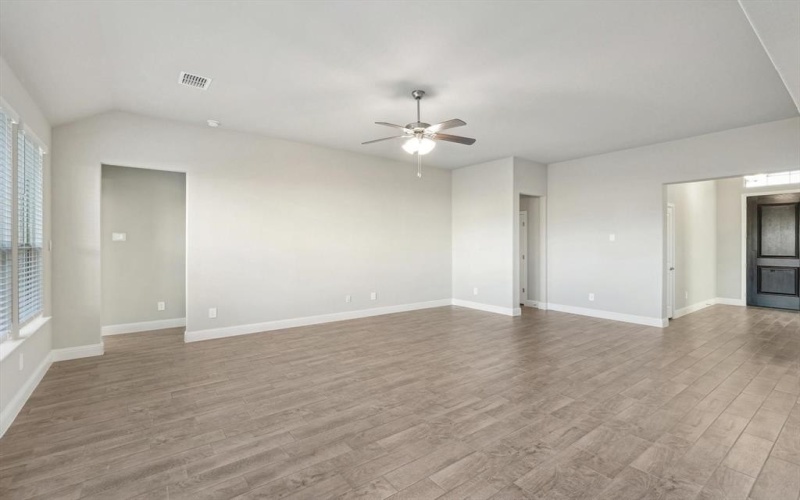 5806 14th Street, Midlothian, TX 76065, 4 Bedrooms Bedrooms, ,2 BathroomsBathrooms,Residential,For Sale,5806 14th Street,20930079