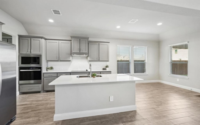 5806 14th Street, Midlothian, TX 76065, 4 Bedrooms Bedrooms, ,2 BathroomsBathrooms,Residential,For Sale,5806 14th Street,20930079