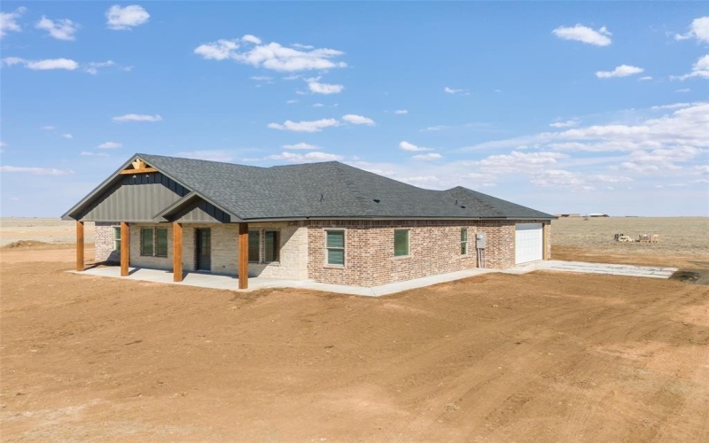 19700 W Costley Road, Amarillo, TX 79119, 4 Bedrooms Bedrooms, ,2 BathroomsBathrooms,Residential,For Sale,19700 W Costley Road,20930097