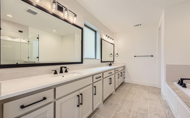 11428 Jackloe Street, Fort Worth, TX 76052, 5 Bedrooms Bedrooms, ,6 BathroomsBathrooms,Residential,For Sale,11428 Jackloe Street,20930301