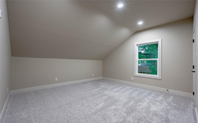 85 Isle Of View Drive, Tool, TX 75143, 5 Bedrooms Bedrooms, ,3 BathroomsBathrooms,Residential,For Sale,85 Isle Of View Drive,20930353