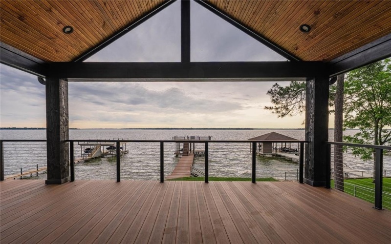 85 Isle Of View Drive, Tool, TX 75143, 5 Bedrooms Bedrooms, ,3 BathroomsBathrooms,Residential,For Sale,85 Isle Of View Drive,20930353