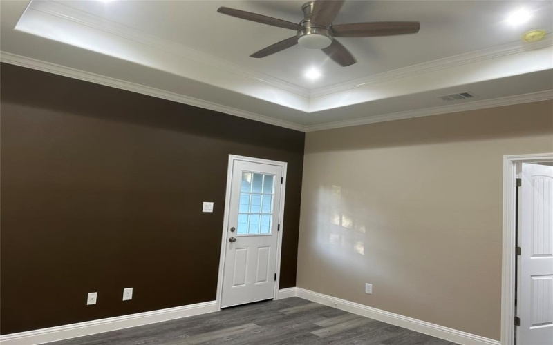 1009 S Preston Street, Ennis, TX 75119, 3 Bedrooms Bedrooms, ,2 BathroomsBathrooms,Residential,For Sale,1009 S Preston Street,20930373