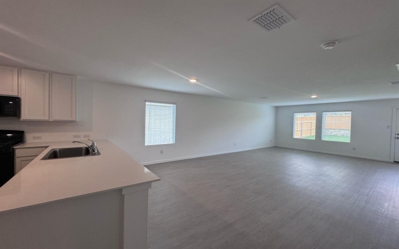 1156 Barbary Fields Street, Forney, TX 75126, 3 Bedrooms Bedrooms, ,2 BathroomsBathrooms,Residential Lease,For Rent,1156 Barbary Fields Street,20928296