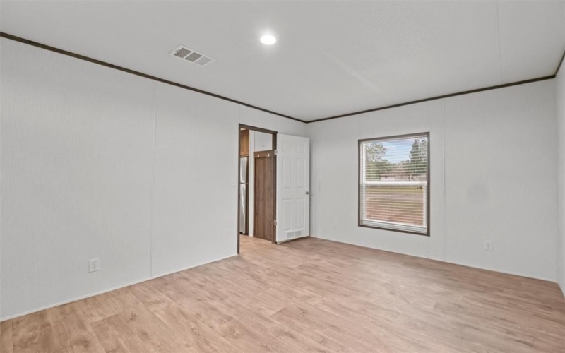 18370 County Road 322, Tyler, TX 75706, 3 Bedrooms Bedrooms, ,2 BathroomsBathrooms,Residential,For Sale,18370 County Road 322,20930452