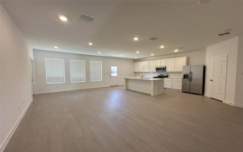 2041 Nokota Parkway, Providence Village, TX 76227, 4 Habitaciones Habitaciones , ,2 BañosBaños,Residential Lease,En Alquiler,2041 Nokota Parkway,20932073
