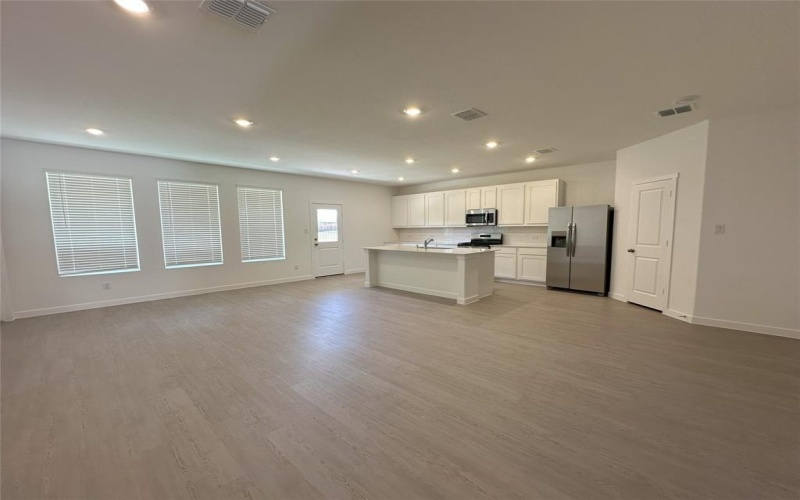 2041 Nokota Parkway, Providence Village, TX 76227, 4 Habitaciones Habitaciones , ,2 BañosBaños,Residential Lease,En Alquiler,2041 Nokota Parkway,20932073