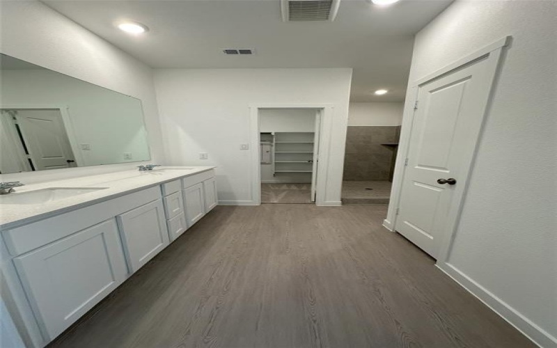 2041 Nokota Parkway, Providence Village, TX 76227, 4 Habitaciones Habitaciones , ,2 BañosBaños,Residential Lease,En Alquiler,2041 Nokota Parkway,20932073