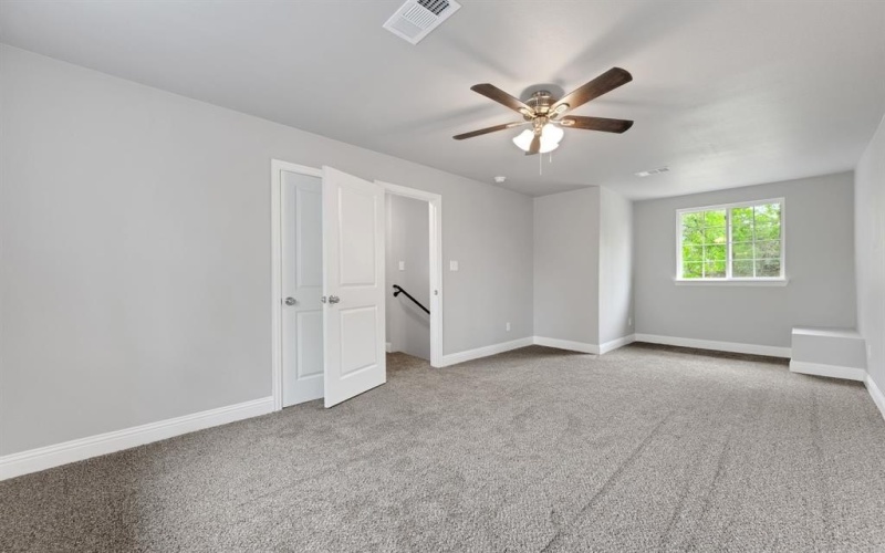 1729 Foster Drive, Arlington, TX 76012, 5 Habitaciones Habitaciones , ,3 BañosBaños,Residential,En Venta,1729 Foster Drive,20932144
