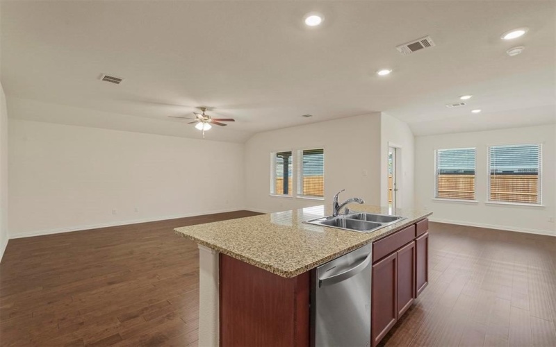 3412 Riverlawn Drive, Anna, TX 75409, 4 Bedrooms Bedrooms, ,2 BathroomsBathrooms,Residential Lease,For Rent,3412 Riverlawn Drive,20932526