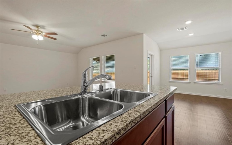 3412 Riverlawn Drive, Anna, TX 75409, 4 Bedrooms Bedrooms, ,2 BathroomsBathrooms,Residential Lease,For Rent,3412 Riverlawn Drive,20932526