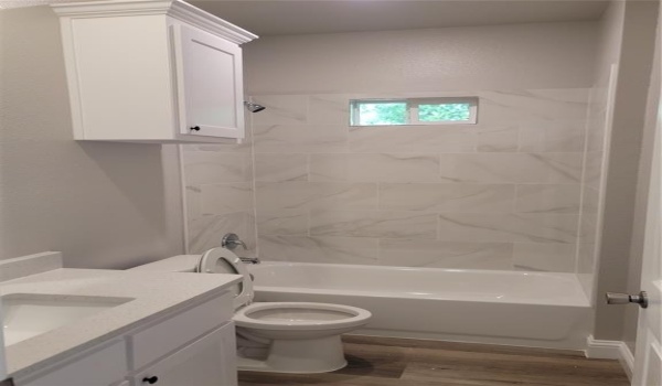 3200 King Street, Greenville, TX 75401, 3 Bedrooms Bedrooms, ,2 BathroomsBathrooms,Residential Lease,For Rent,3200 King Street,20932570