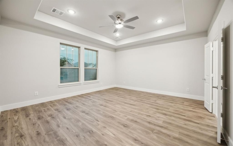 2233 Vista Way, Waxahachie, TX 75165, 4 Bedrooms Bedrooms, ,3 BathroomsBathrooms,Residential,For Sale,2233 Vista Way,20932661