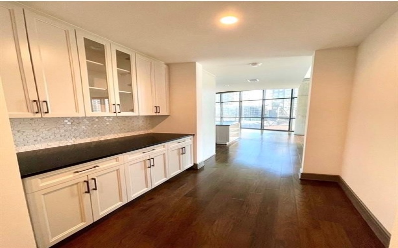 2323 N Akard Street #901, Dallas, TX 75201, 3 Habitaciones Habitaciones , ,3 BañosBaños,Residential Lease,En Alquiler,2323 N Akard Street,20932665