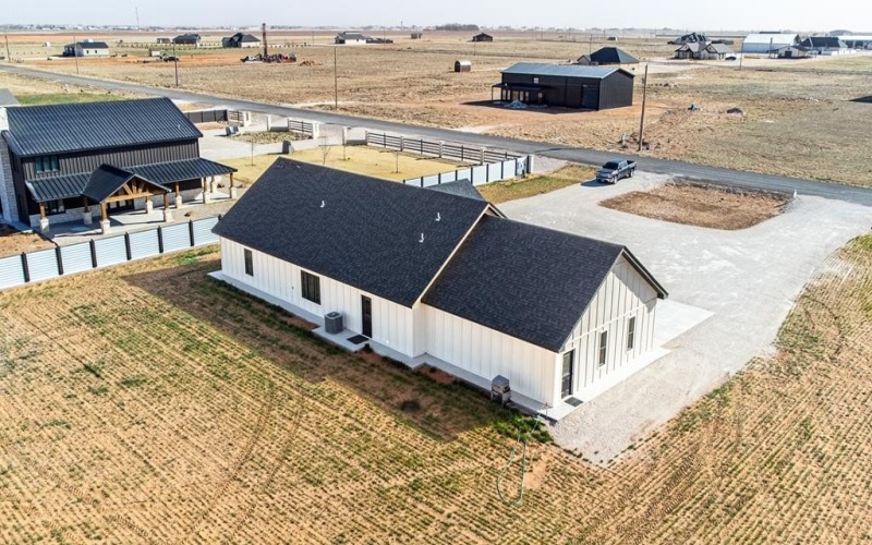 321 PR 201K, Seminole, TX 79360, 3 Bedrooms Bedrooms, ,2 BathroomsBathrooms,Residential,For Sale,321 PR 201K,158624