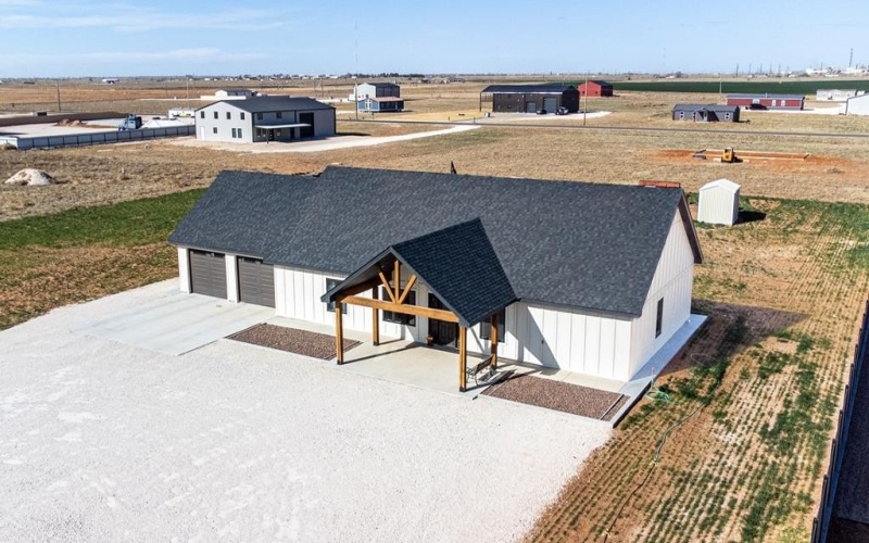 321 PR 201K, Seminole, TX 79360, 3 Bedrooms Bedrooms, ,2 BathroomsBathrooms,Residential,For Sale,321 PR 201K,158624