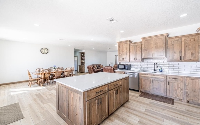 321 PR 201K, Seminole, TX 79360, 3 Bedrooms Bedrooms, ,2 BathroomsBathrooms,Residential,For Sale,321 PR 201K,158624