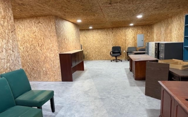 1100 W Sealy, Monahans, TX 79756, ,Commercial Sale,For Sale,1100 W Sealy,158910