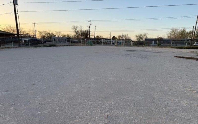 1100 W Sealy, Monahans, TX 79756, ,Commercial Sale,For Sale,1100 W Sealy,158910