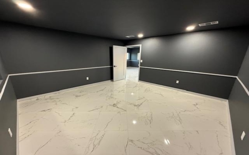 1100 W Sealy, Monahans, TX 79756, ,Commercial Sale,For Sale,1100 W Sealy,158910