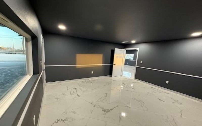 1100 W Sealy, Monahans, TX 79756, ,Commercial Sale,For Sale,1100 W Sealy,158910