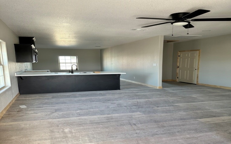 2208 S Park St, Pecos, TX 79772, 8 Habitaciones Habitaciones , ,5 BañosBaños,Residential Multi Family,En Venta,2208 S Park St,159001