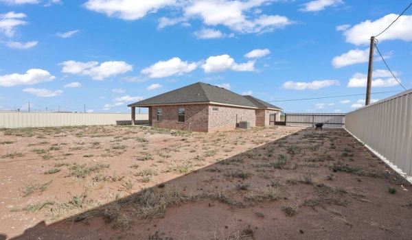4821 E County Rd 140, Midland, TX 79706, 3 Bedrooms Bedrooms, ,2 BathroomsBathrooms,Residential,For Sale,4821 E County Rd 140,159466