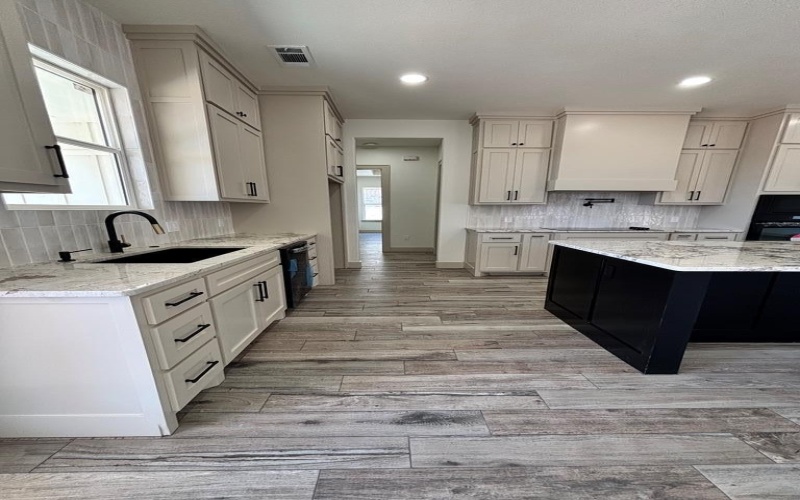 9 NE Armlei Dr, Andrews, TX 79714, 4 Bedrooms Bedrooms, ,3 BathroomsBathrooms,Residential,For Sale,9 NE Armlei Dr,159894