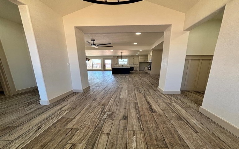9 NE Armlei Dr, Andrews, TX 79714, 4 Bedrooms Bedrooms, ,3 BathroomsBathrooms,Residential,For Sale,9 NE Armlei Dr,159894