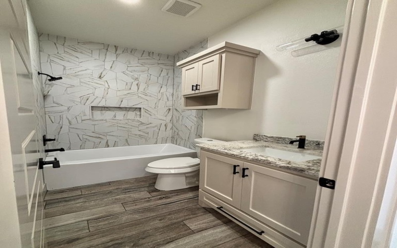 9 NE Armlei Dr, Andrews, TX 79714, 4 Bedrooms Bedrooms, ,3 BathroomsBathrooms,Residential,For Sale,9 NE Armlei Dr,159894