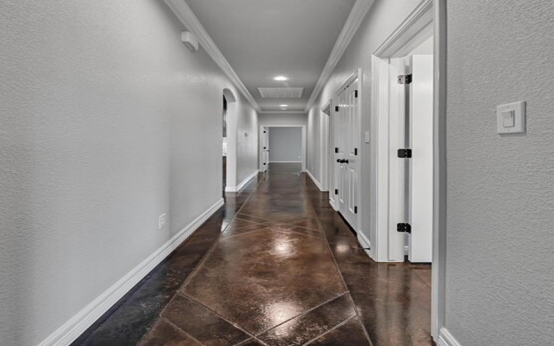 505 S Navajo Trail, McGregor, TX 76657, 4 Bedrooms Bedrooms, ,2 BathroomsBathrooms,Residential,For Sale,505 S Navajo Trail,221053