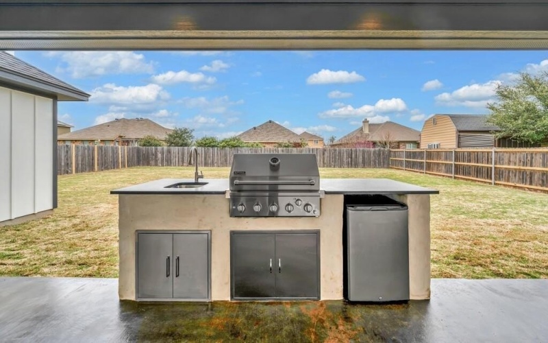 505 S Navajo Trail, McGregor, TX 76657, 4 Bedrooms Bedrooms, ,2 BathroomsBathrooms,Residential,For Sale,505 S Navajo Trail,221053