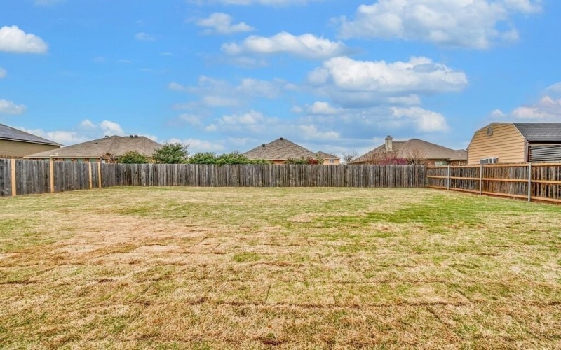 505 S Navajo Trail, McGregor, TX 76657, 4 Bedrooms Bedrooms, ,2 BathroomsBathrooms,Residential,For Sale,505 S Navajo Trail,221053