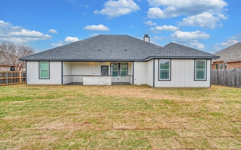 505 S Navajo Trail, McGregor, TX 76657, 4 Bedrooms Bedrooms, ,2 BathroomsBathrooms,Residential,For Sale,505 S Navajo Trail,221053