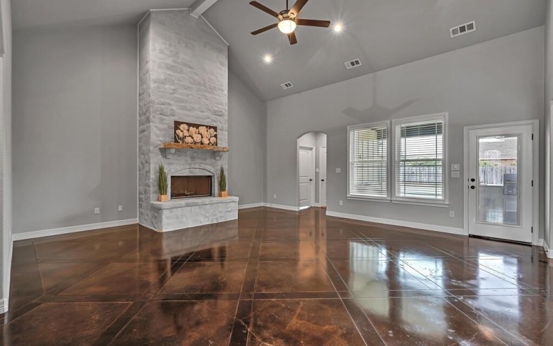 505 S Navajo Trail, McGregor, TX 76657, 4 Bedrooms Bedrooms, ,2 BathroomsBathrooms,Residential,For Sale,505 S Navajo Trail,221053