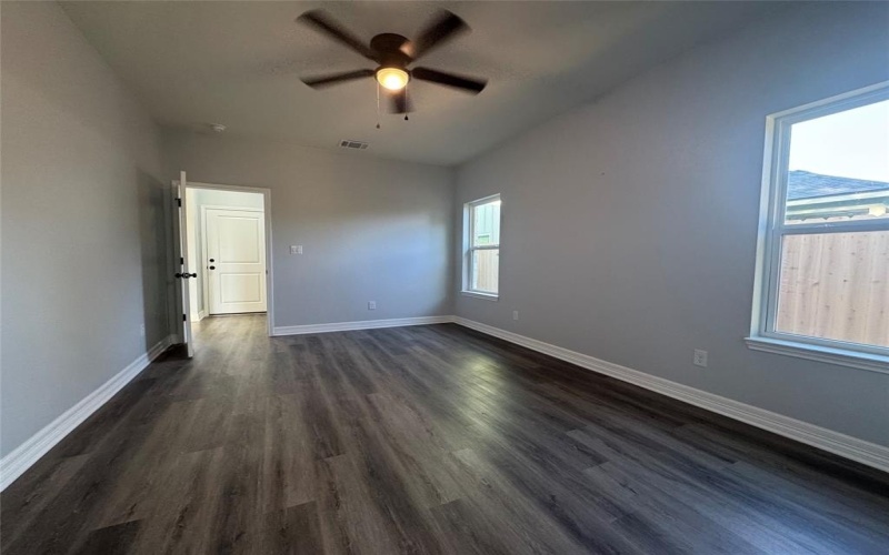 329 Rogers Street, McGregor, TX 76657, 3 Bedrooms Bedrooms, ,2 BathroomsBathrooms,Residential,For Sale,329 Rogers Street,228786