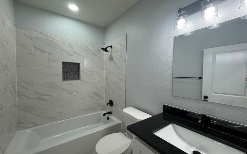 329 Rogers Street, McGregor, TX 76657, 3 Bedrooms Bedrooms, ,2 BathroomsBathrooms,Residential,For Sale,329 Rogers Street,228786